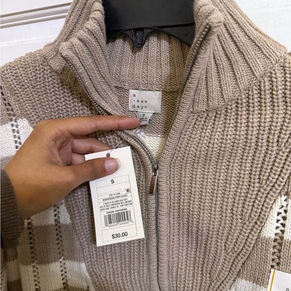 Women's Mock Turtleneck Quarter Zip Pullover Sweater - Beige/ Cream Striped S - Picture 6 of 8